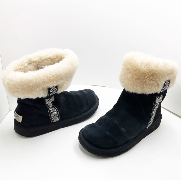 {UGG} Metro Tas Boots - Picture 14 of 16